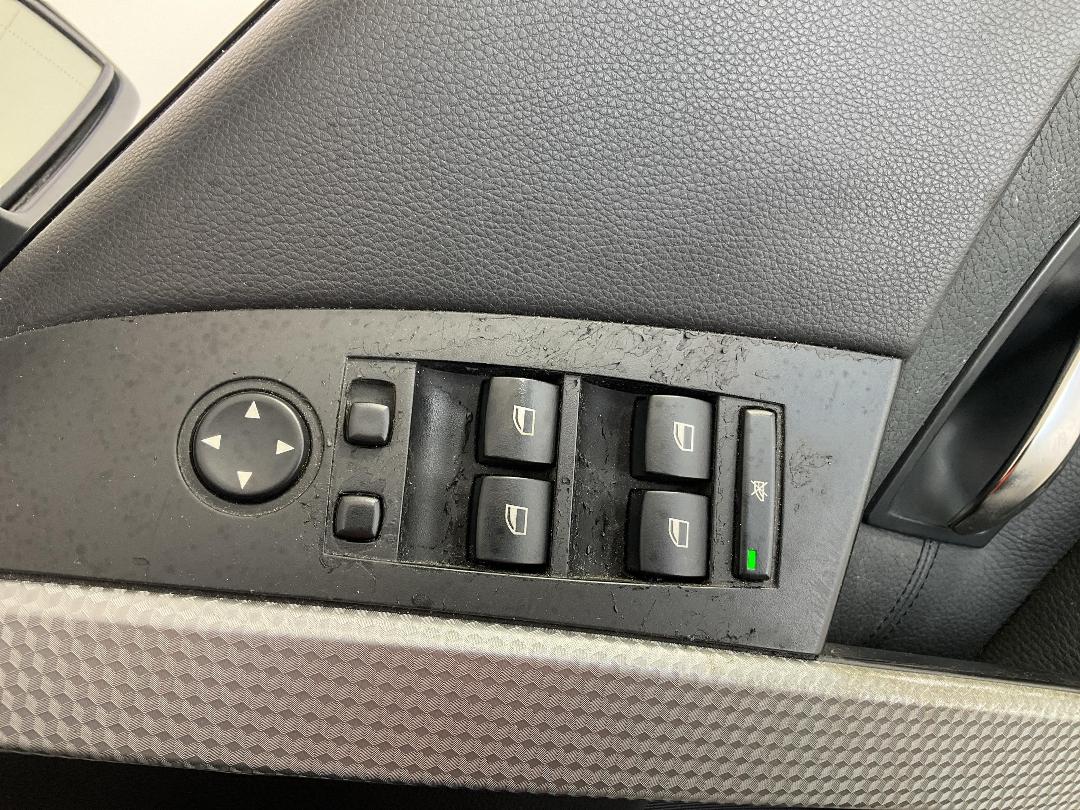 Photo '30' of BMW 5 Series Photo '30' of BMW 5 Series