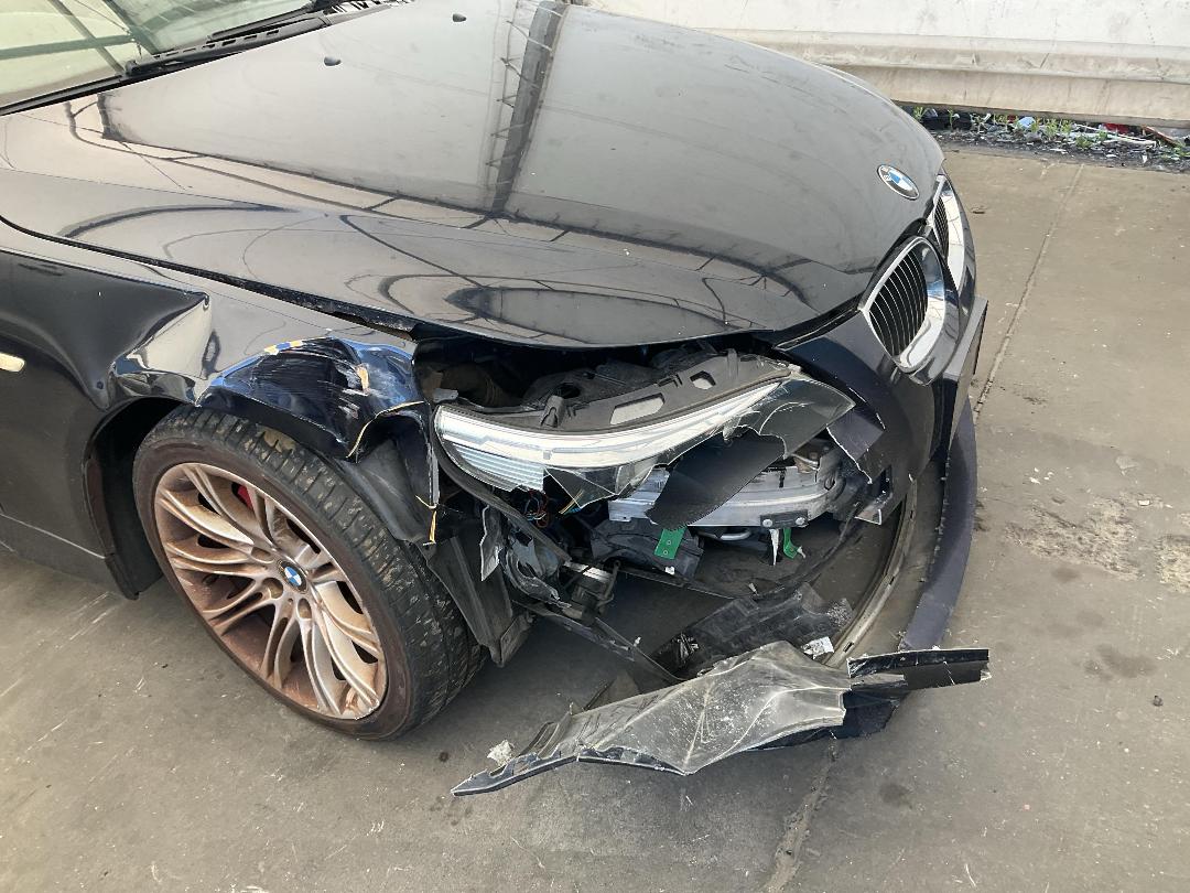 Photo '4' of BMW 530I