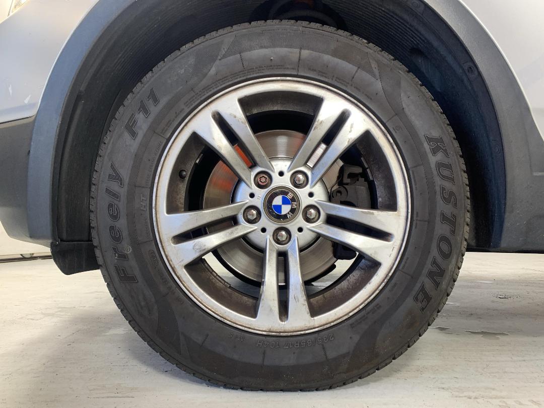 Photo '8' of BMW X3 2.5SI Photo '8' of BMW X3 2.5SI