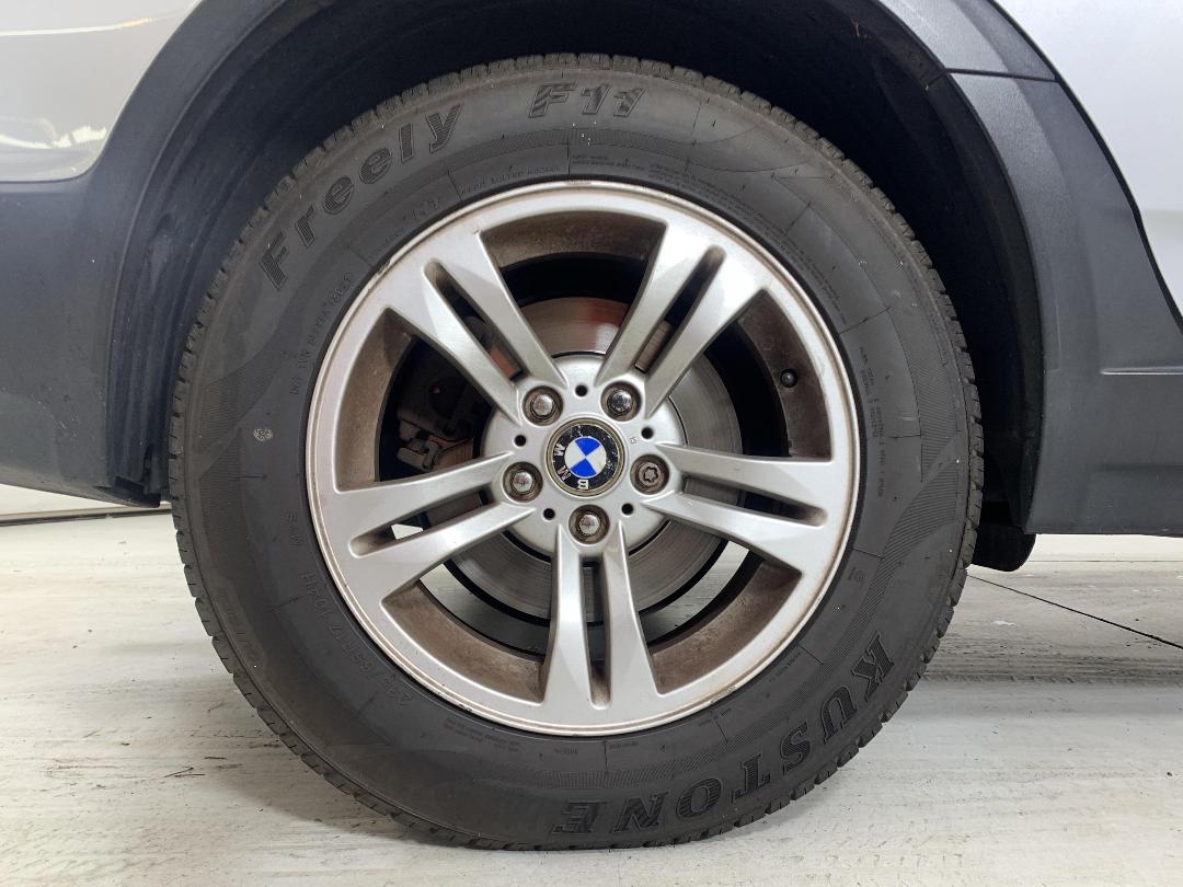 Photo '10' of BMW X3 2.5SI Photo '10' of BMW X3 2.5SI