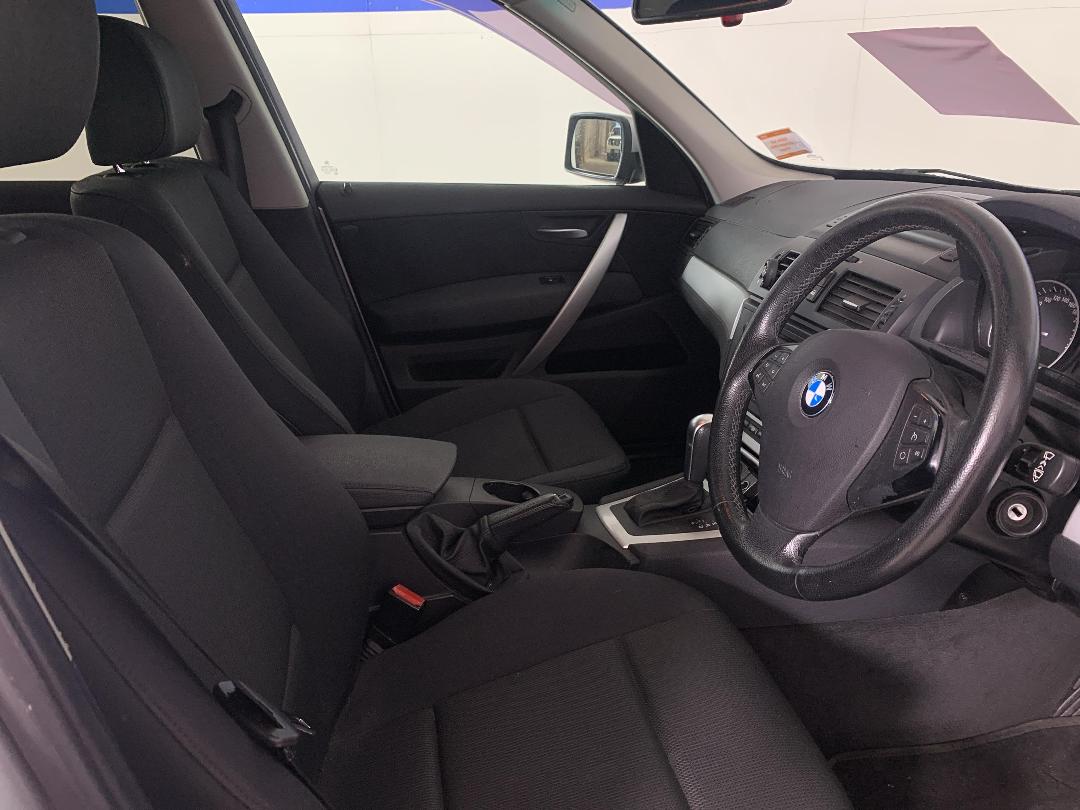 Photo '14' of BMW X3 2.5SI Photo '14' of BMW X3 2.5SI