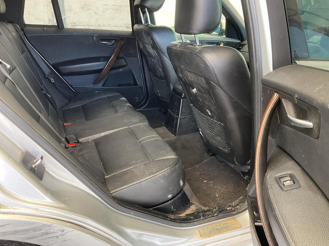 Photo '21' of BMW X3 2.5 Photo '21' of BMW X3 2.5