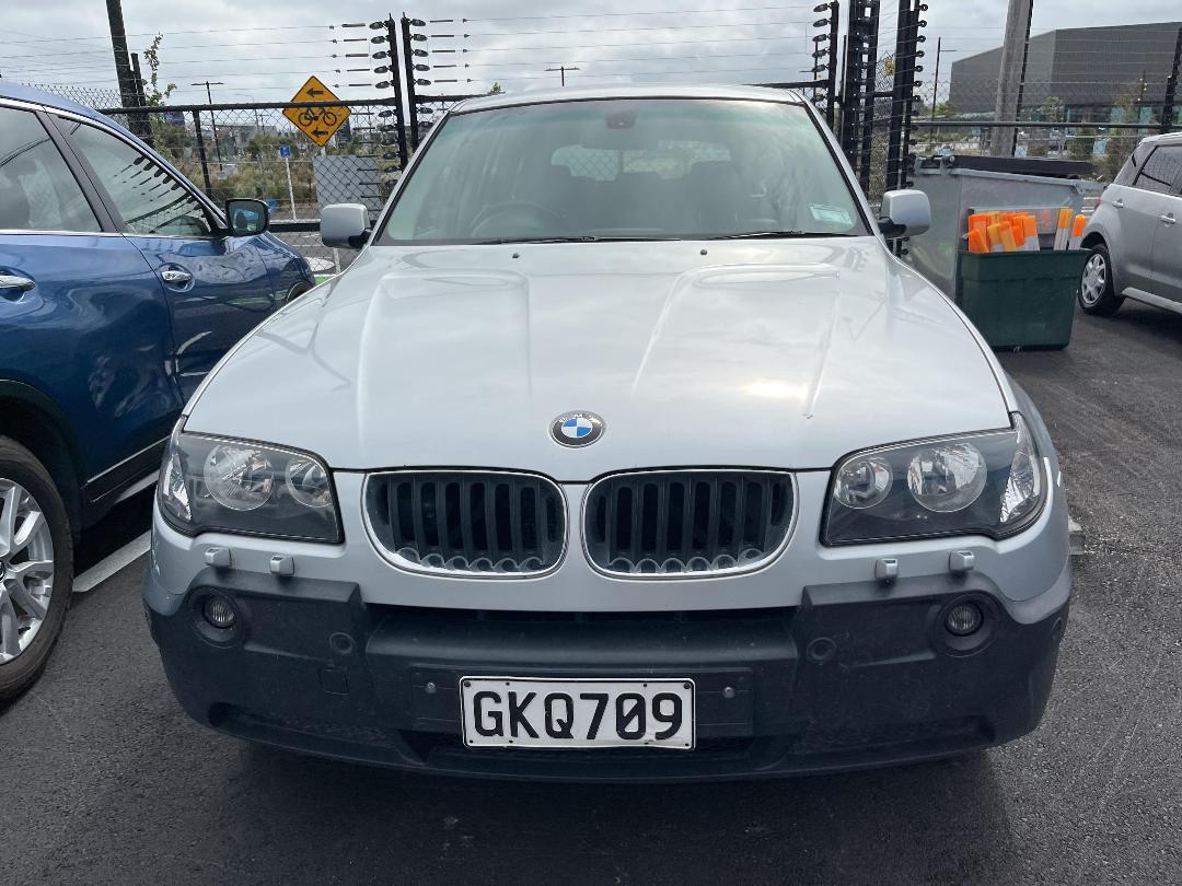 Photo '2' of BMW X3 2.5I