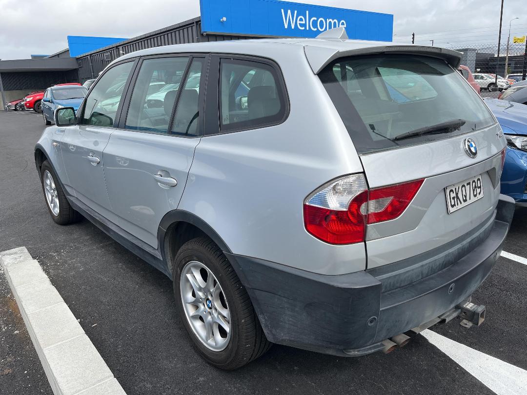 Photo '5' of BMW X3 2.5I