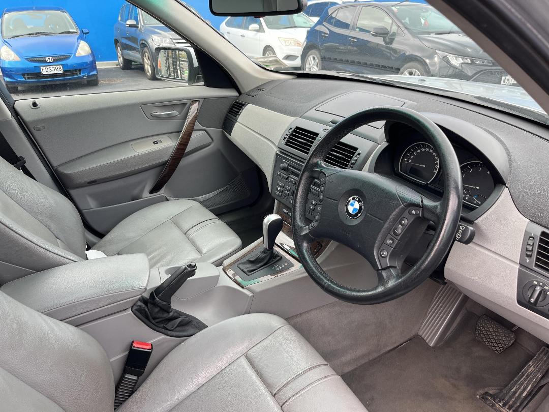 Photo '11' of BMW X3 2.5I