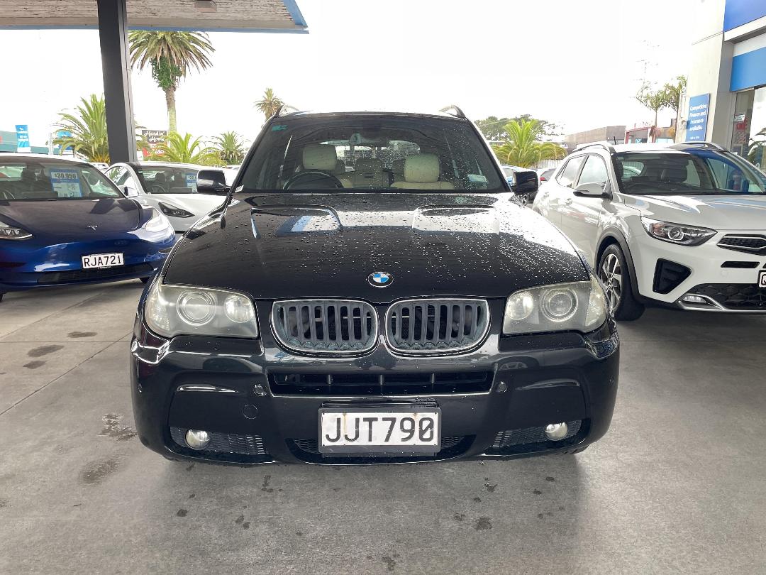 Photo '3' of BMW X3 Photo '3' of BMW X3