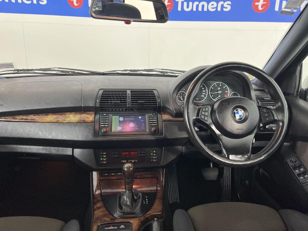 Photo '17' of BMW X5 Photo '17' of BMW X5