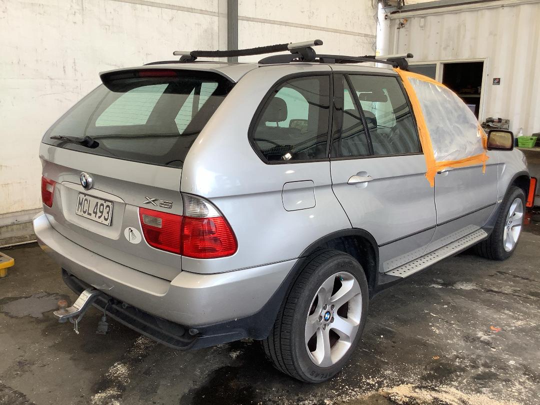 Photo '6' of BMW X5 SAV E53