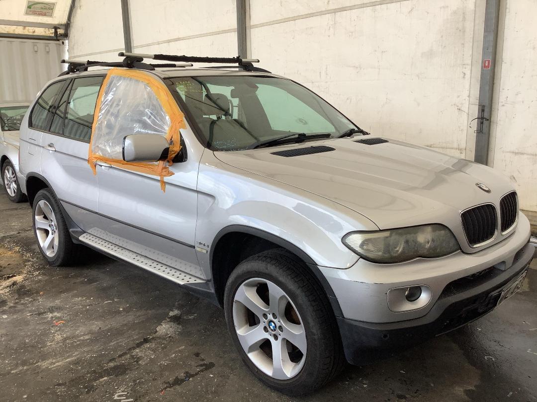 Photo '4' of BMW X5 SAV E53