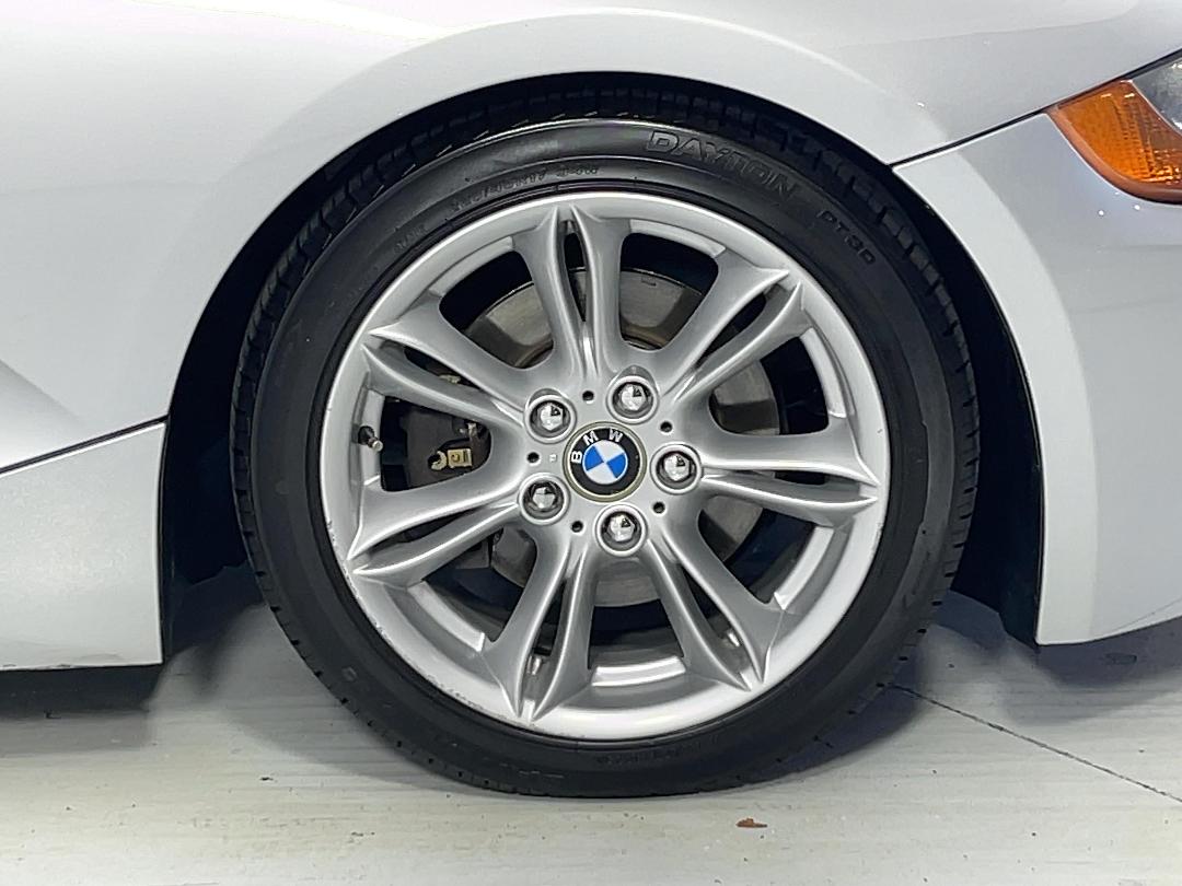 Photo '9' of BMW Z4 Photo '9' of BMW Z4