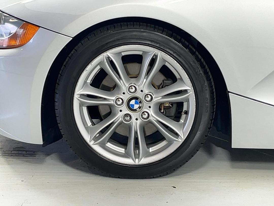 Photo '10' of BMW Z4 Photo '10' of BMW Z4