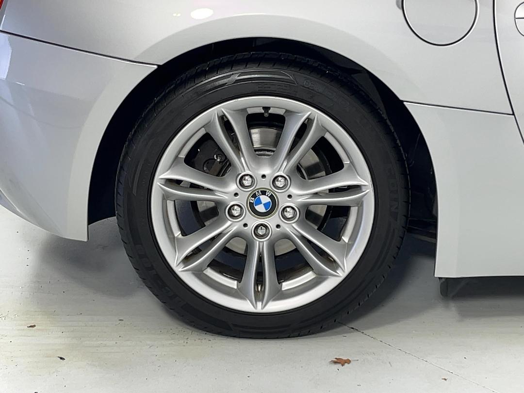 Photo '11' of BMW Z4 Photo '11' of BMW Z4