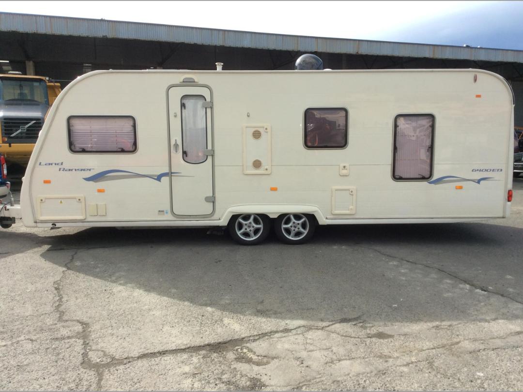 Photo '7' of Caravan Avondale Landranger 6400EB Caravan Photo '7' of Caravan Avondale Landranger 6400EB Caravan