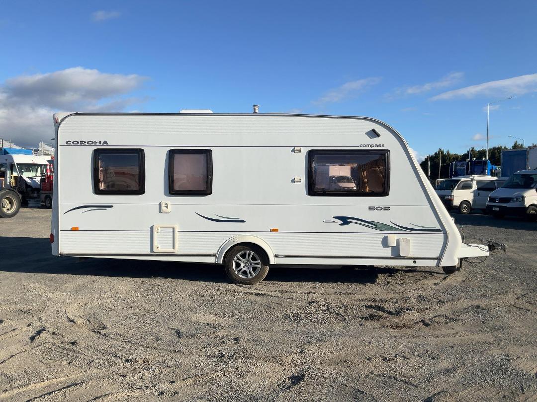 Photo '2' of CARAVAN CORONA Caravan - Single