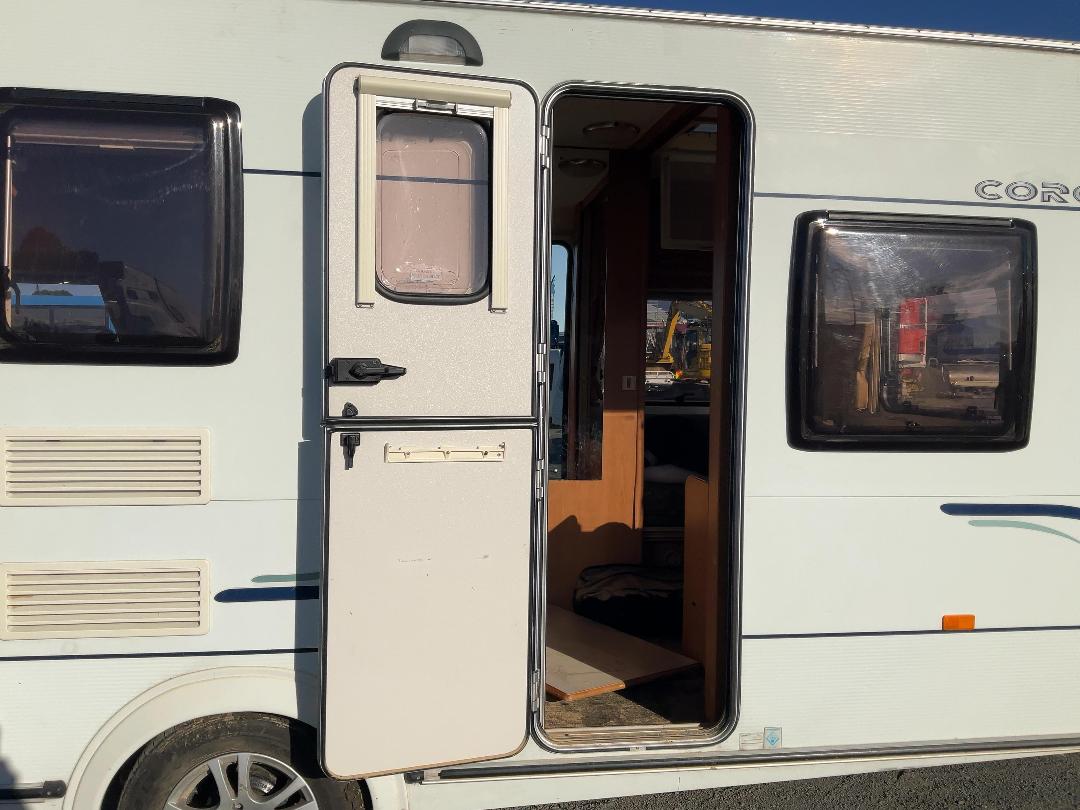 Photo '10' of CARAVAN CORONA Caravan - Single