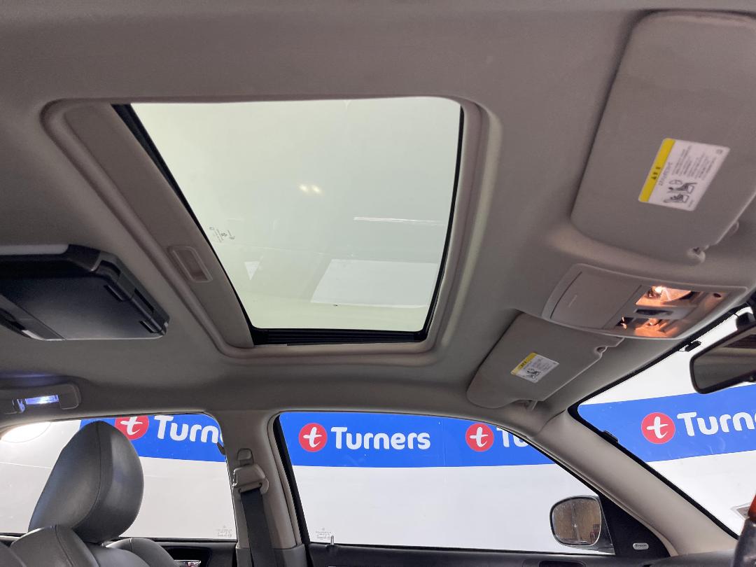 Photo '24' of Chrysler 300C Photo '24' of Chrysler 300C