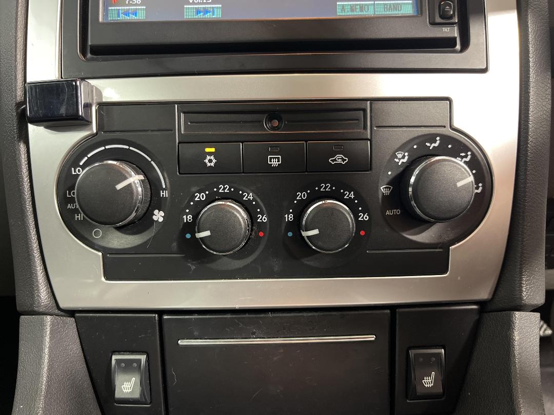 Photo '29' of Chrysler 300C Photo '29' of Chrysler 300C