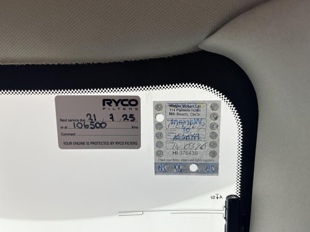 Photo '34' of Chrysler 300C Photo '34' of Chrysler 300C