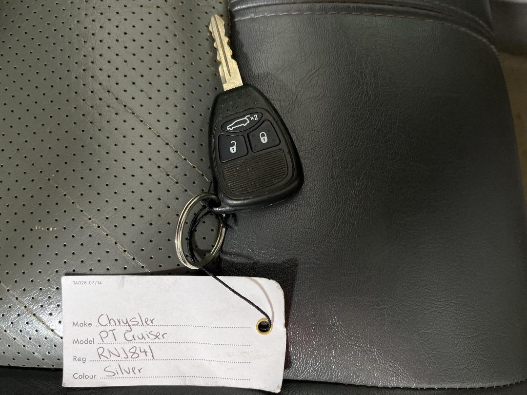 Photo '21' of Chrysler PT Cruiser Photo '21' of Chrysler PT Cruiser