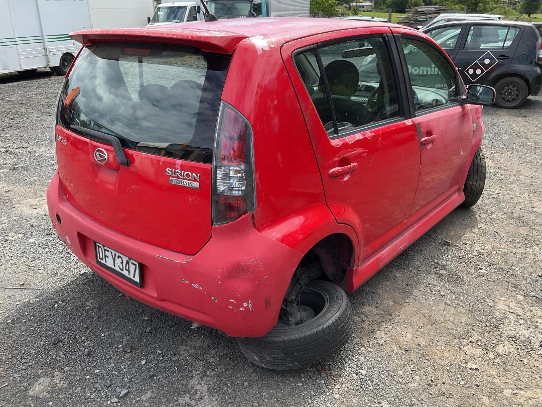 Photo '10' of Daihatsu Sirion GS Photo '10' of Daihatsu Sirion GS