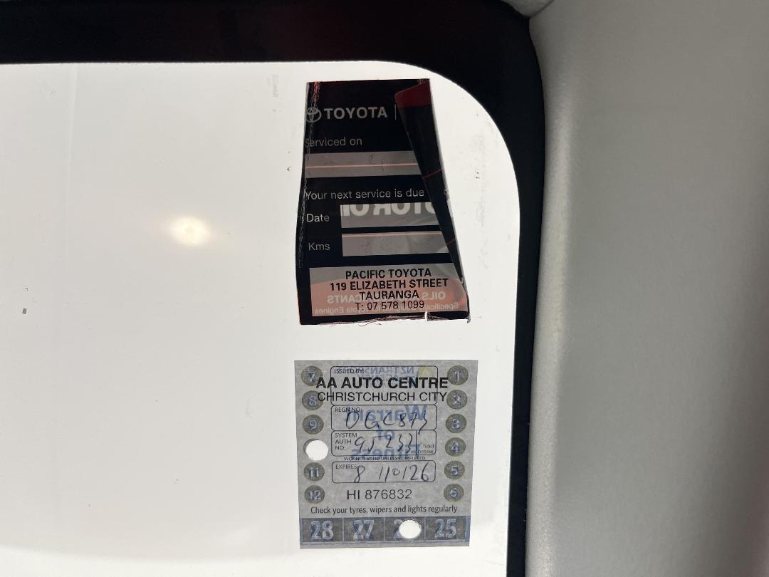 Photo '23' of Daihatsu Sirion