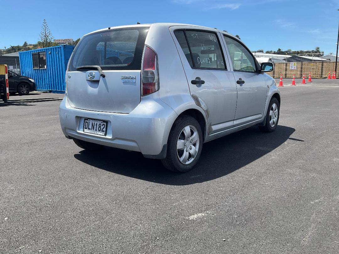 Photo '3' of Daihatsu Sirion Photo '3' of Daihatsu Sirion