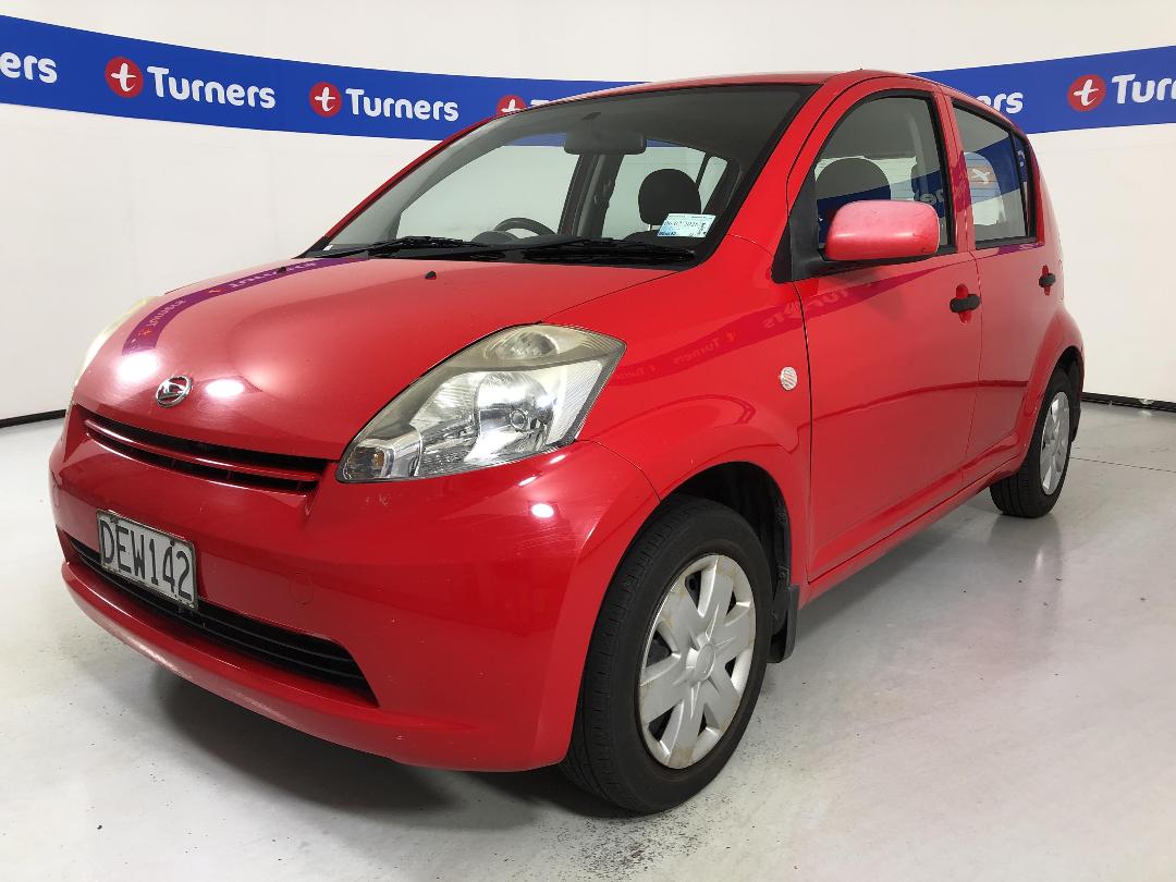 Photo '4' of Daihatsu Sirion