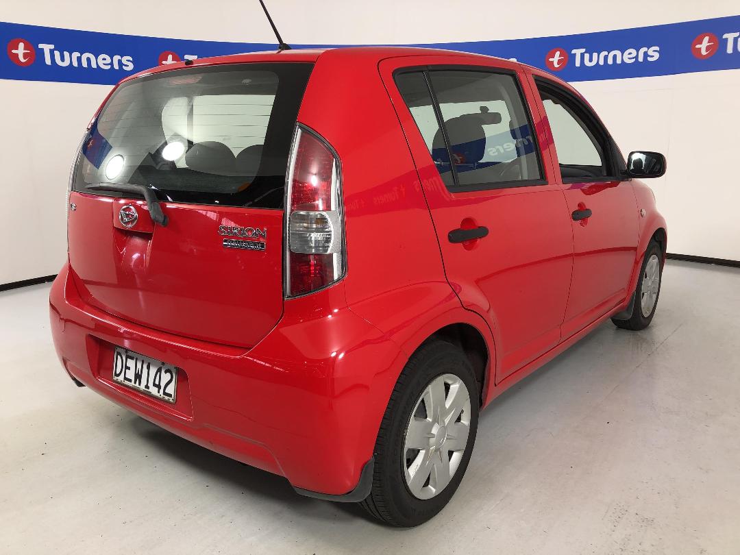 Photo '7' of Daihatsu Sirion