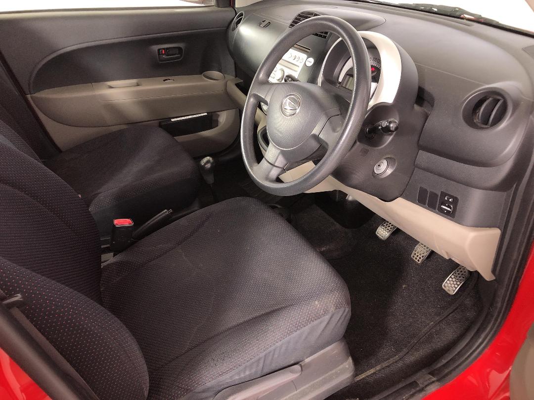 Photo '16' of Daihatsu Sirion