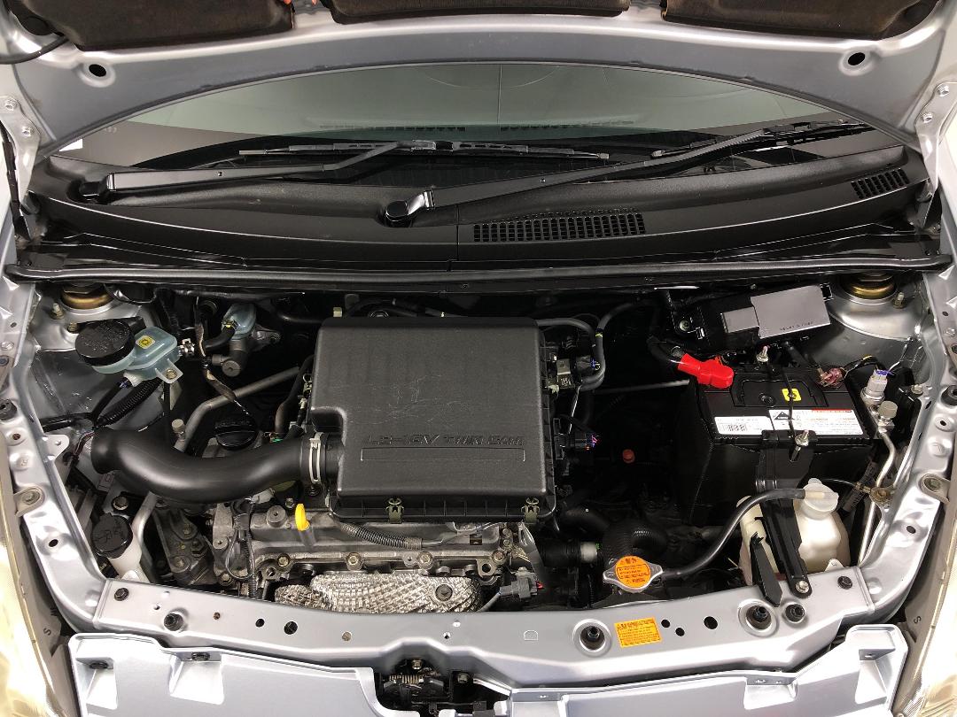 Photo '13' of Daihatsu Sirion