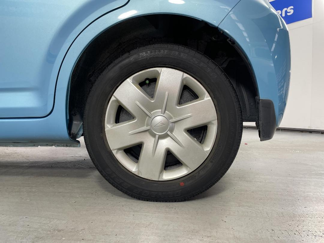 Photo '11' of Daihatsu Sirion Photo '11' of Daihatsu Sirion