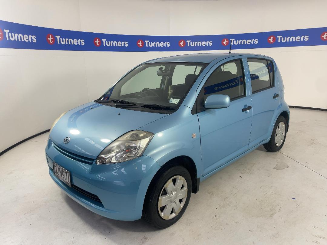 Photo '4' of Daihatsu Sirion