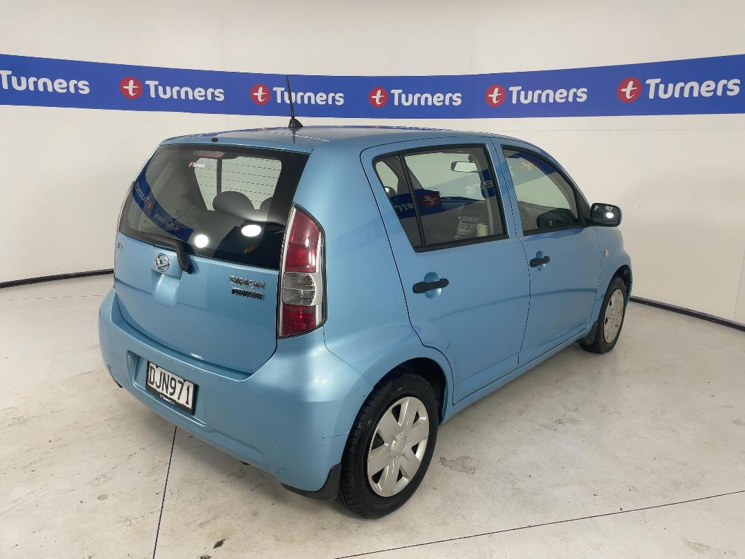 Photo '7' of Daihatsu Sirion