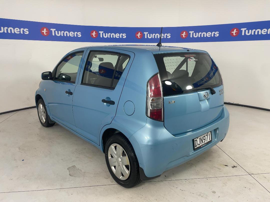 Photo '5' of Daihatsu Sirion