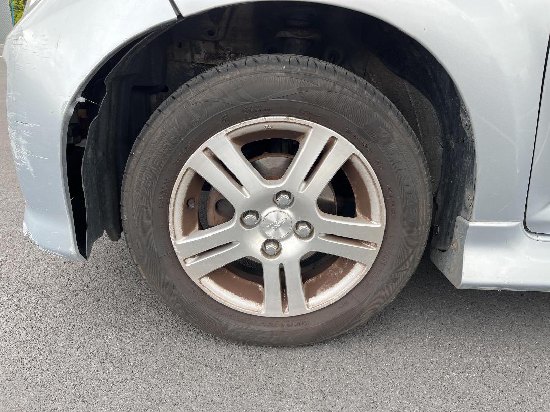 Photo '8' of Daihatsu Sirion GS