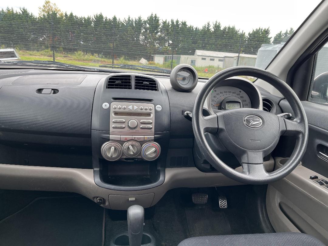 Photo '15' of Daihatsu Sirion GS