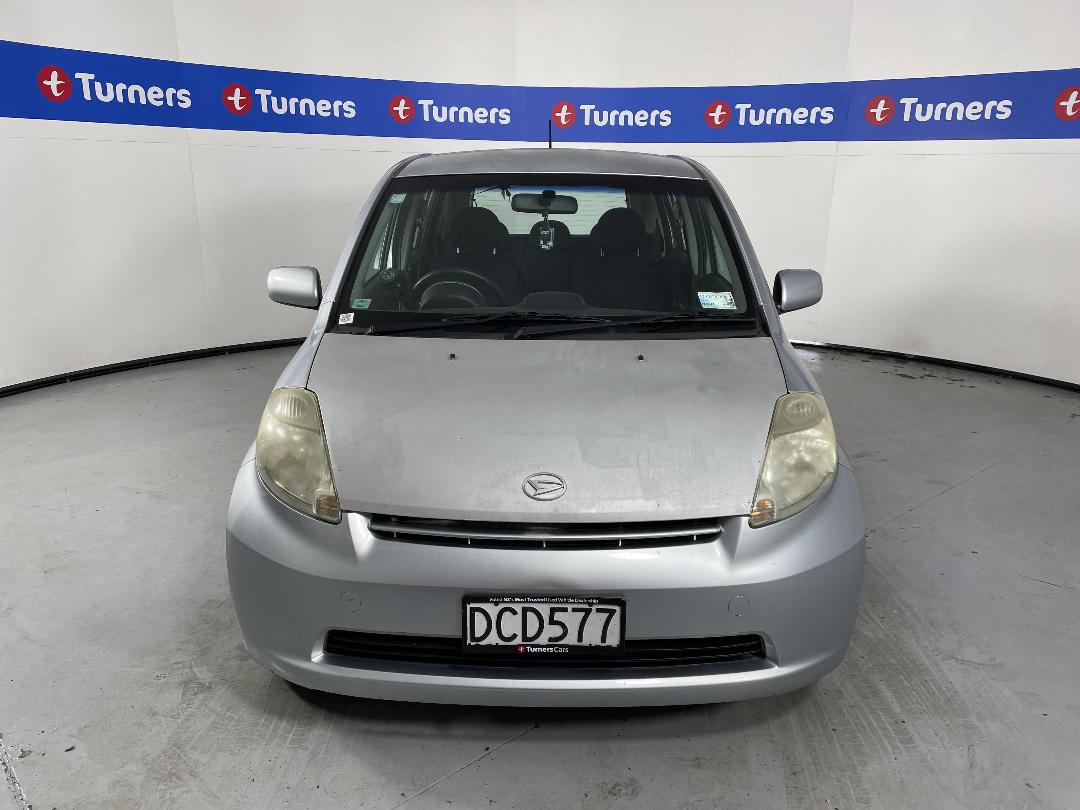 Photo '2' of Daihatsu Sirion