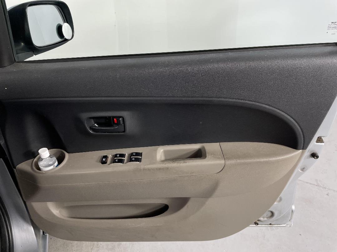 Photo '15' of Daihatsu Sirion