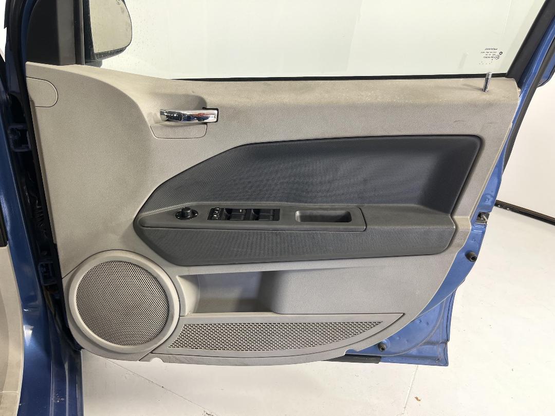 Photo '14' of Dodge Caliber