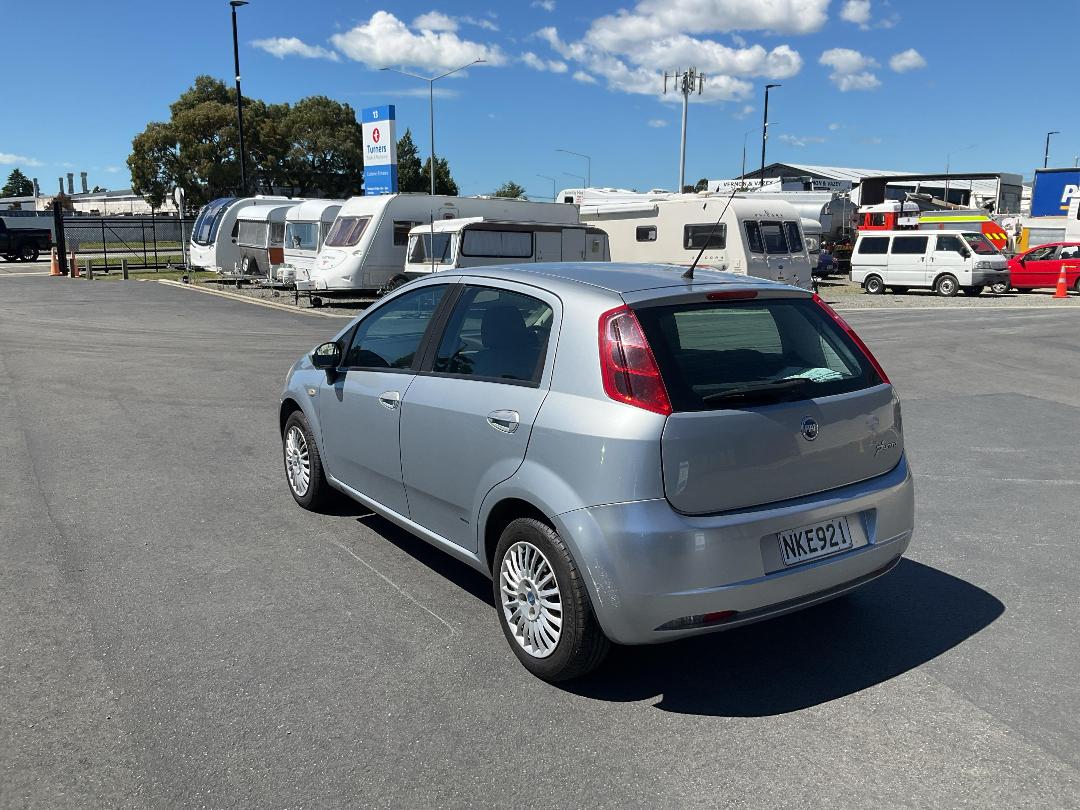Photo '4' of Fiat Grande Punto Dual Logic
