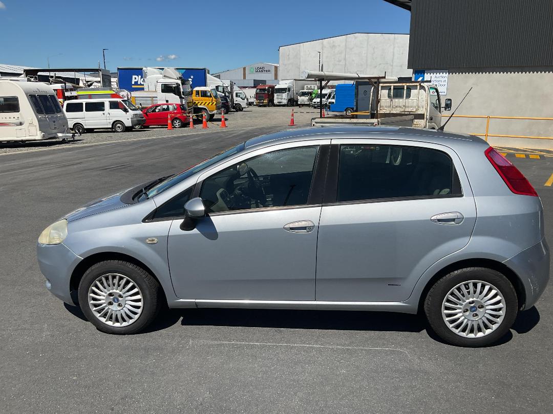 Photo '5' of Fiat Grande Punto Dual Logic