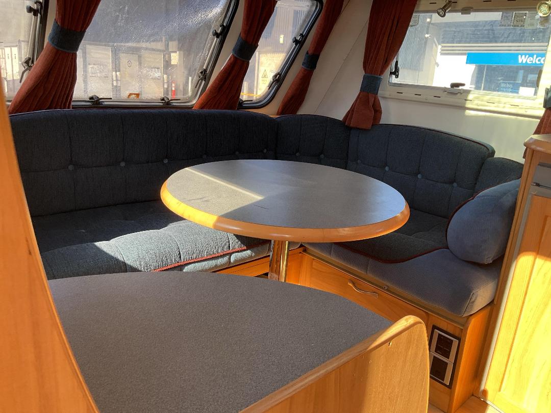 Photo '7' of Fleetwood Heritage Caravan - Single