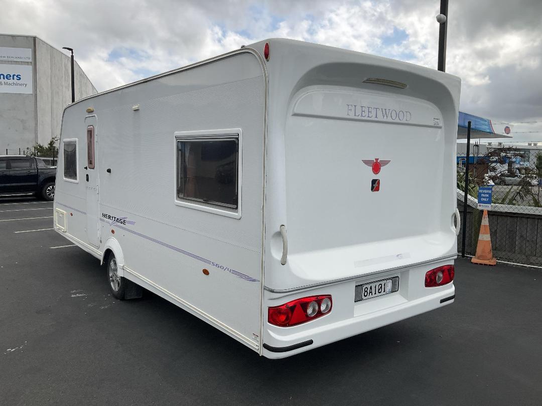 Photo '3' of Fleetwood Heritage Caravan - Single