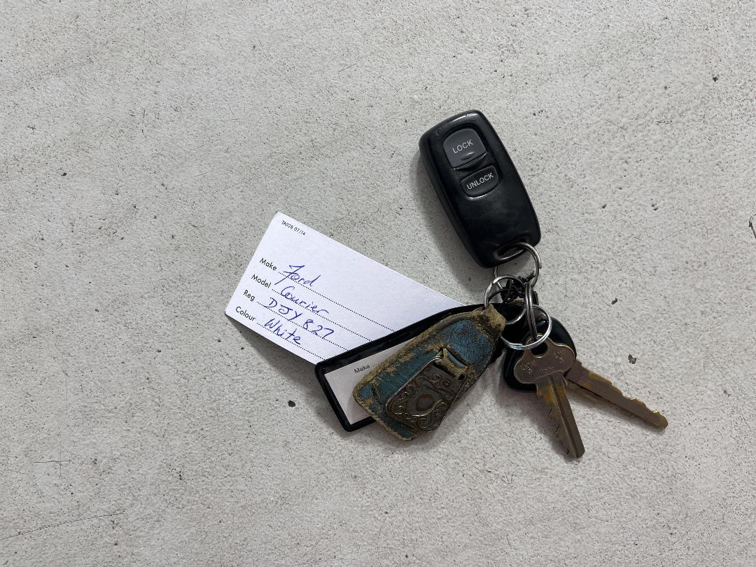 Photo '22' of Ford Courier Photo '22' of Ford Courier