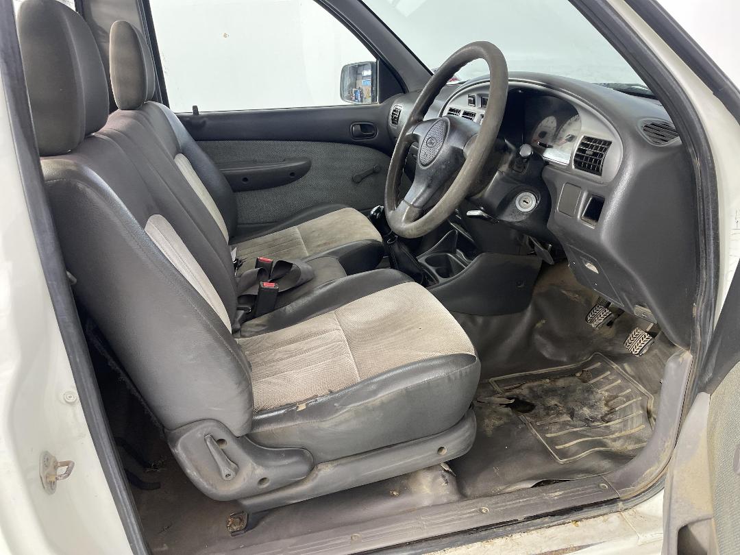 Photo '16' of Ford Courier