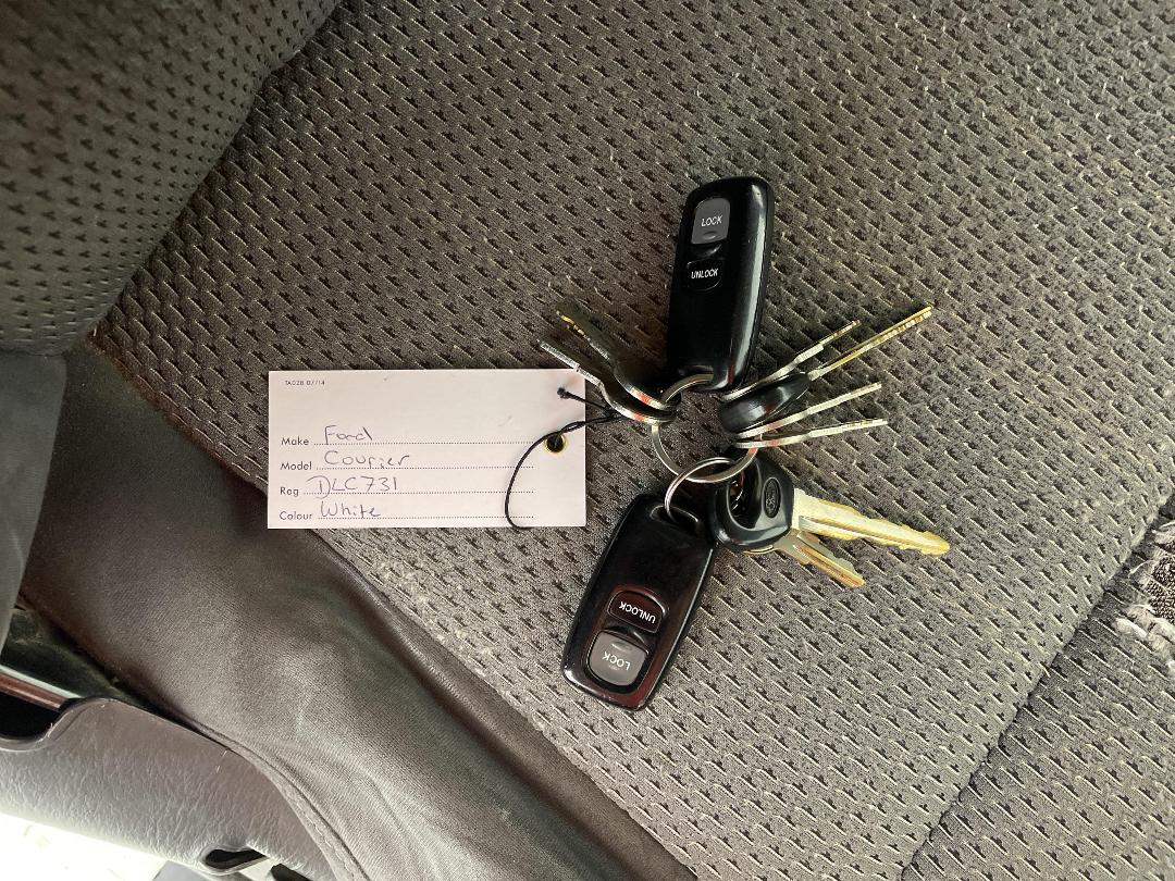 Photo '22' of Ford Courier