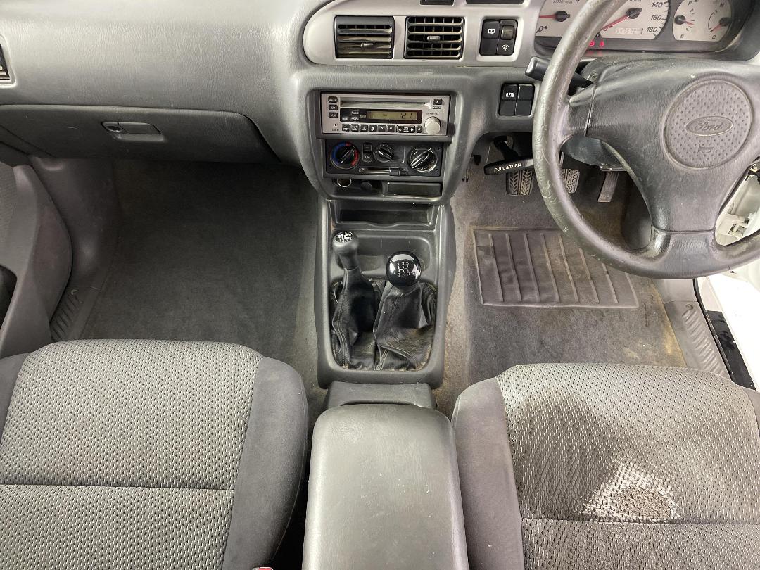 Photo '18' of Ford Courier