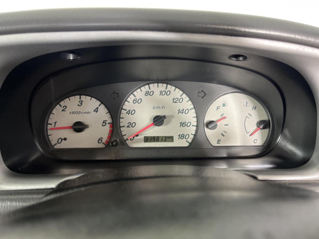 Photo '19' of Ford Courier