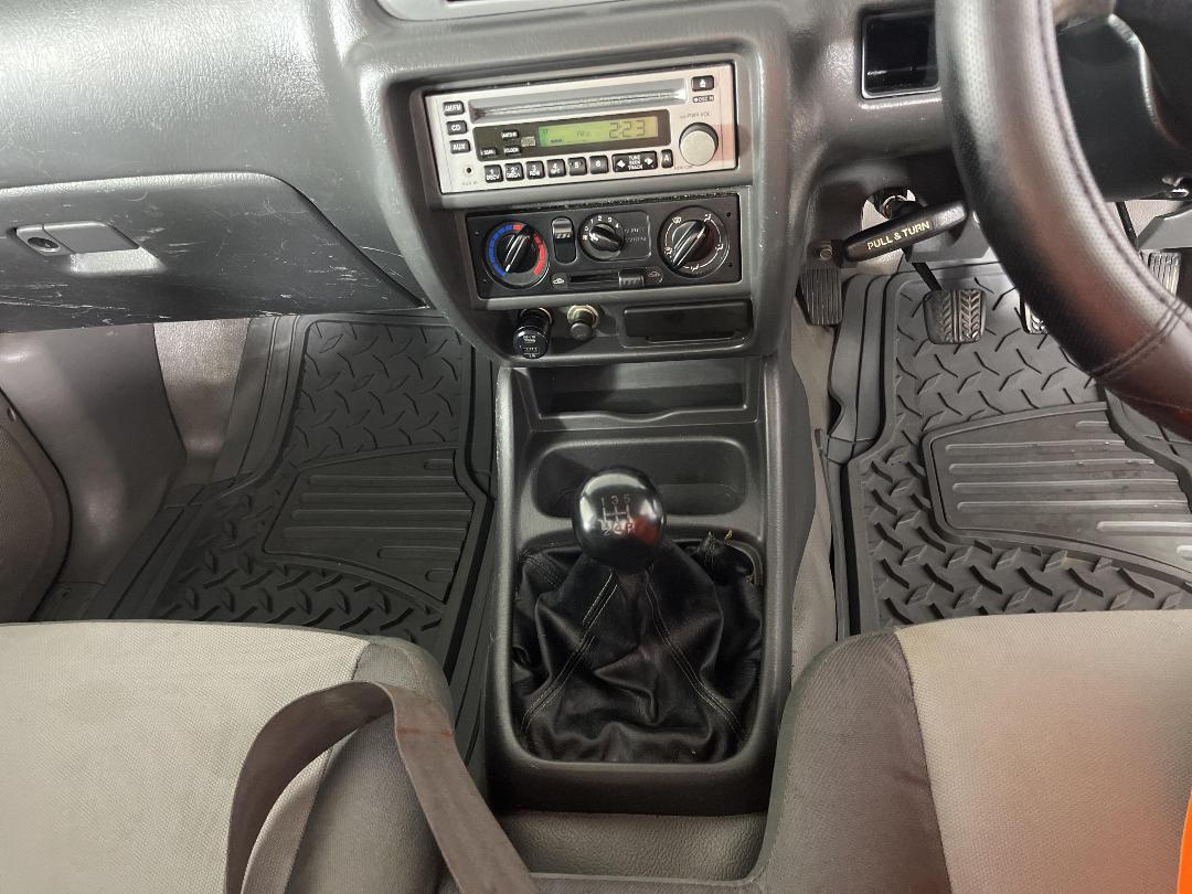 Photo '21' of Ford Courier