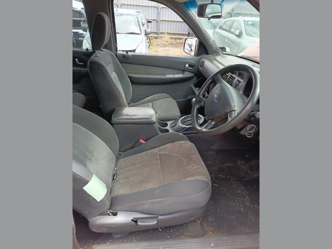 Photo '9' of Ford Courier XLX Crew